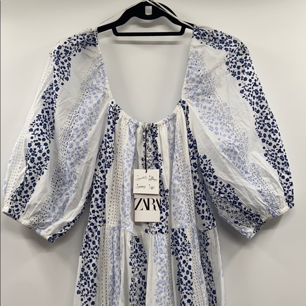 Zara bloggers fave embroidered eyelet dress - Picture 12 of 16